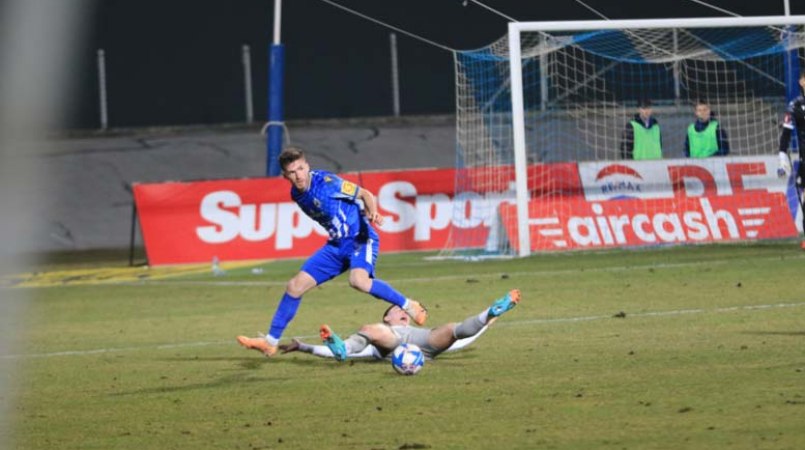 Ulaznice za istočnu tribinu su rasprodane!