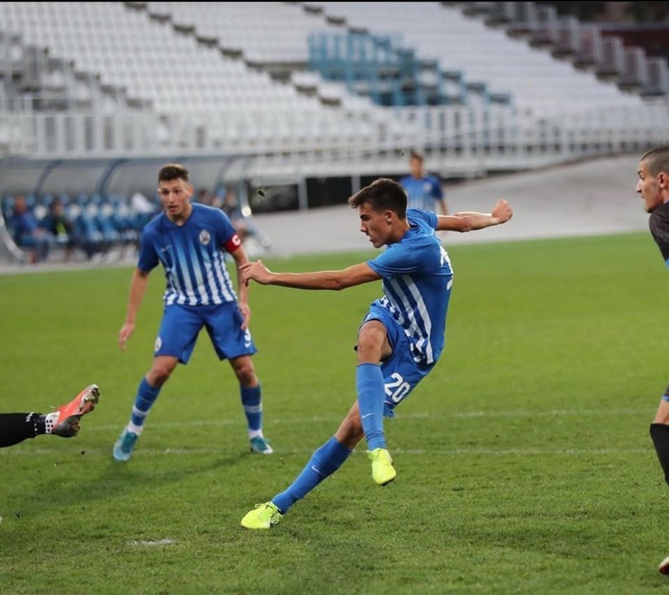 Roko Šimić sa 16 godina poentirao za seniore