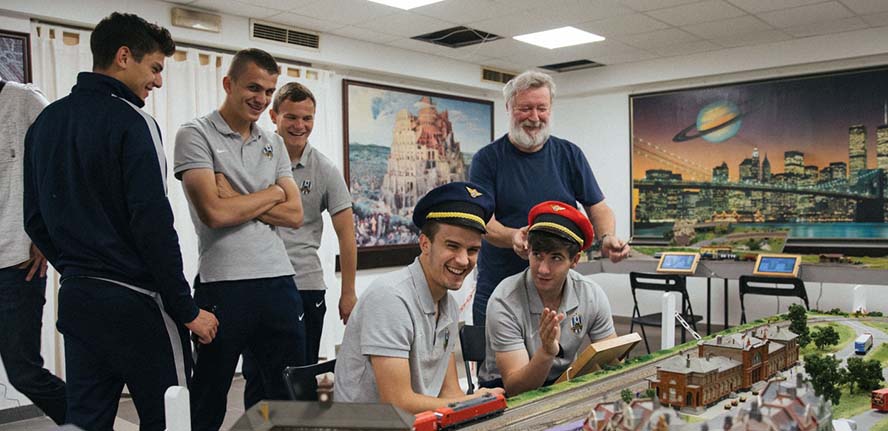 Lokosi posjetili muzej željezničkih maketa