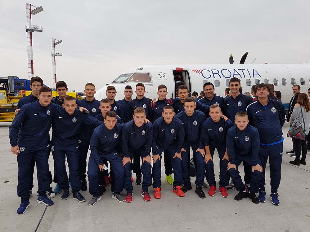 Juniori doputovali u Bukurešt – slijedi prva euro utakmica!