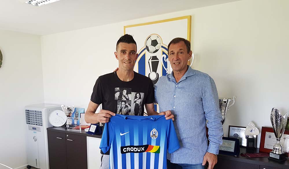 Ivan Krstanović novi je igrač Lokomotive!