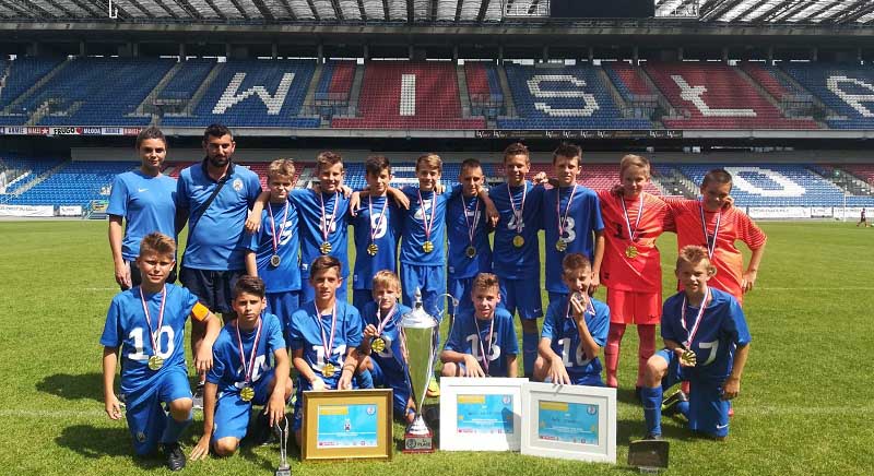 Lokomotivini mlađi pioniri II osvojili prestižni turnir u poljskom Krakovu